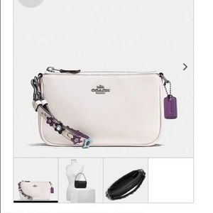 Coach Wristlet F59558